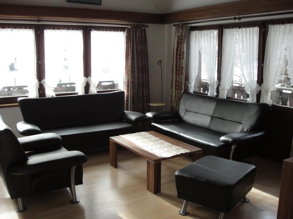 Chalet Sunstar Саас-Грунд Стая снимка